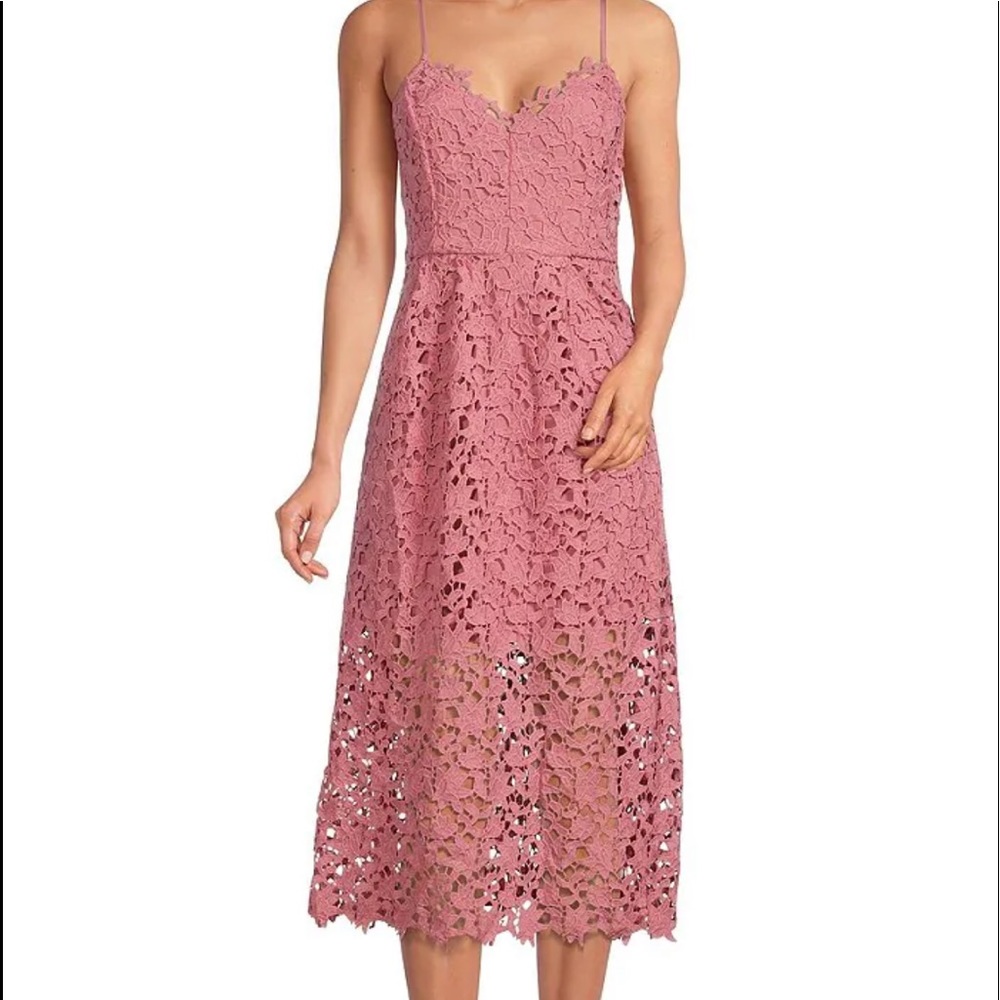 Wedding guest dress! ASTR the label LACE A LINE MIDI DRESS